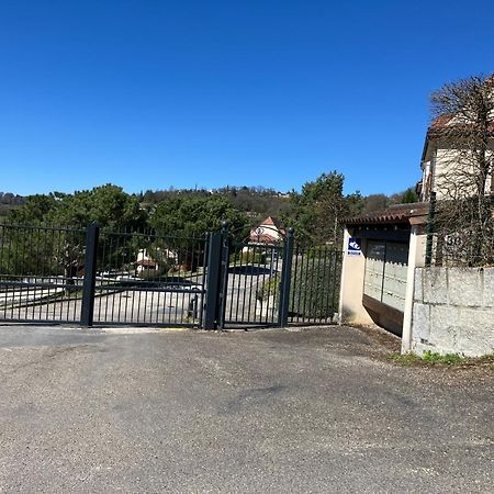 Le N4 Des Hauts De Sarlat, Clim Piscine Parking Sarlat-la-Canéda Exterior foto